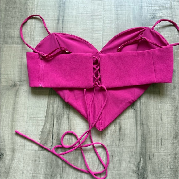 Oh Polly Syrenę Pink Rhinestone Heart Crop Top - Picture 2 of 9